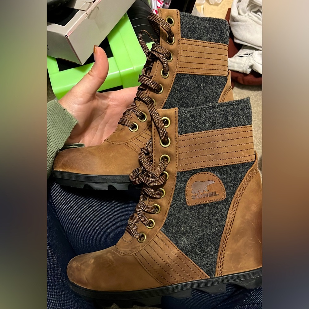 Sorel wedge booties